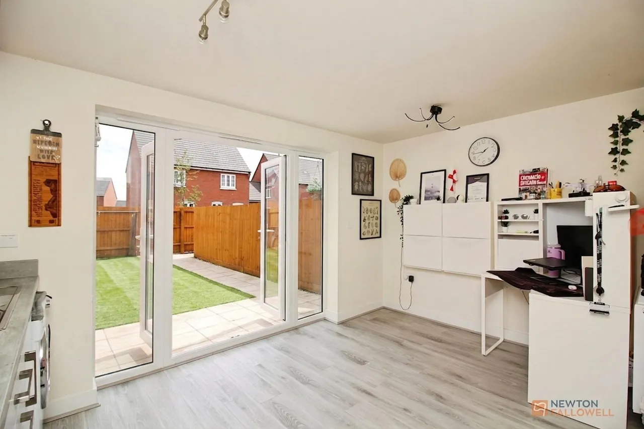 North Esk Way, Lubbesthorpe, LE19, photo 11