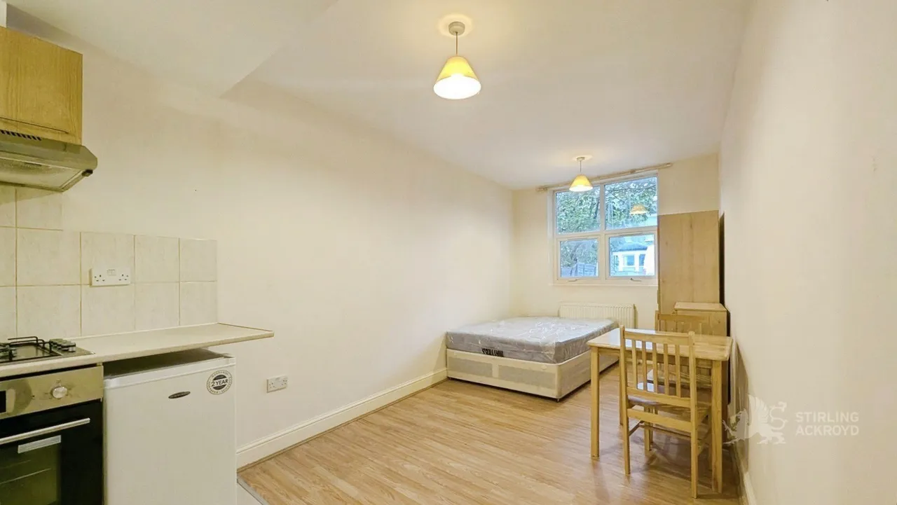 Lower Addiscombe Road, Croydon, CR0, photo 4