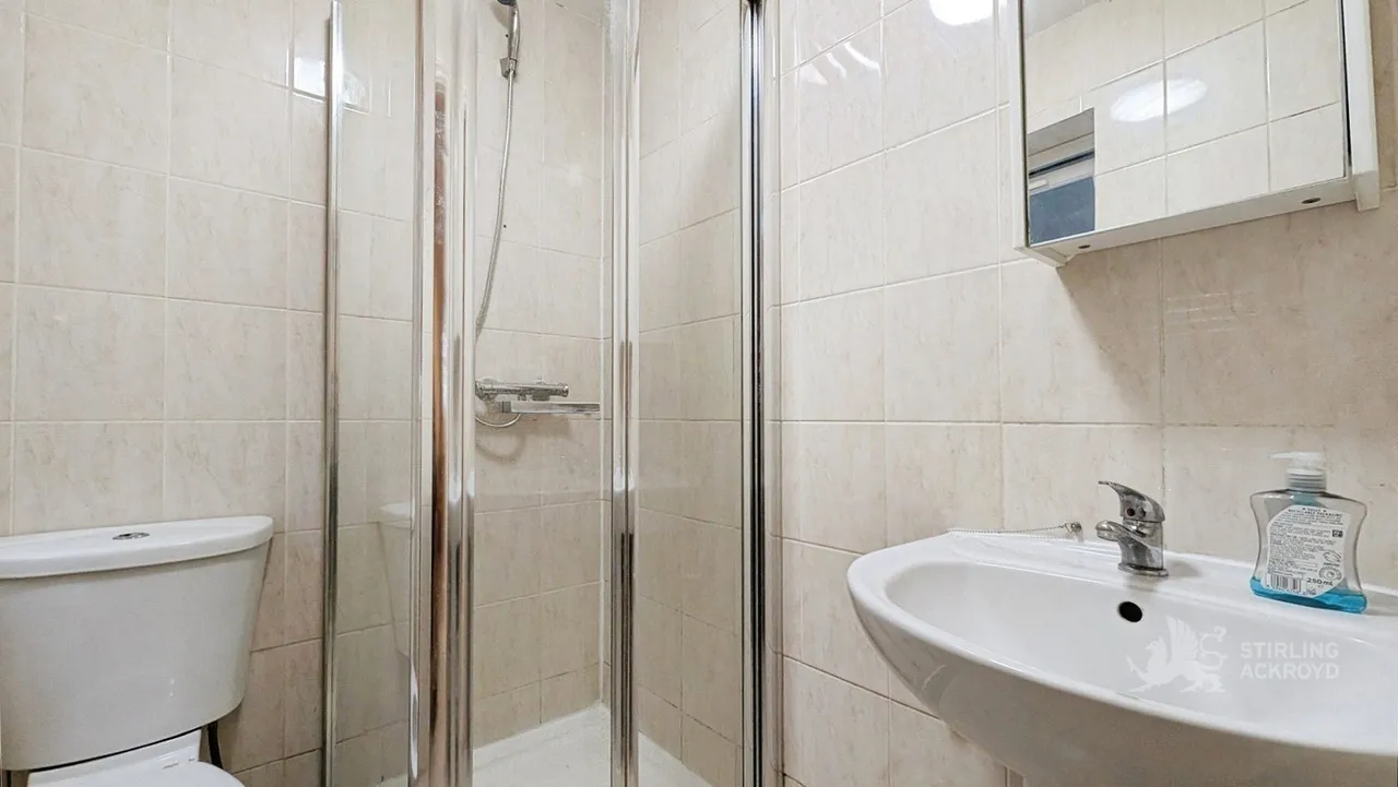Lower Addiscombe Road, Croydon, CR0, photo 3