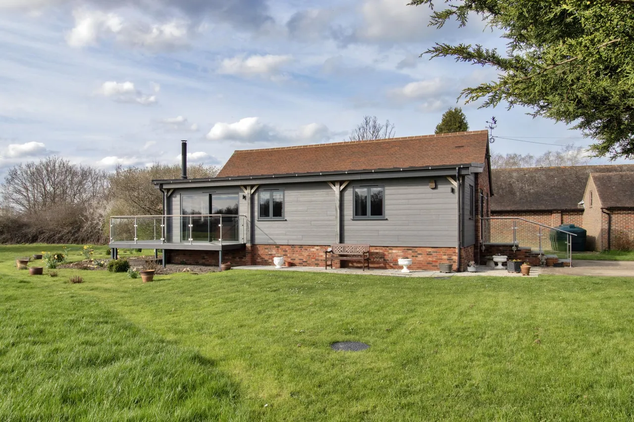 Darman Lane, Paddock Wood, TN12, photo 13
