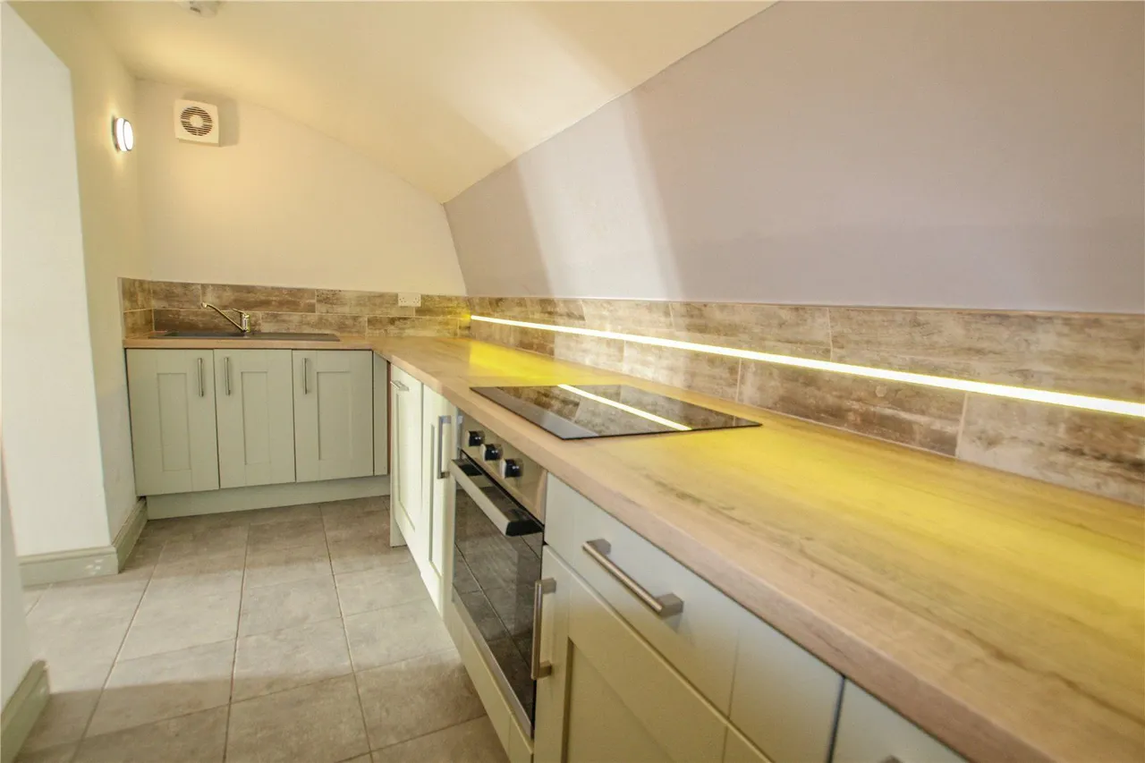 Woodhead Road, Holmbridge, HD9, photo 5