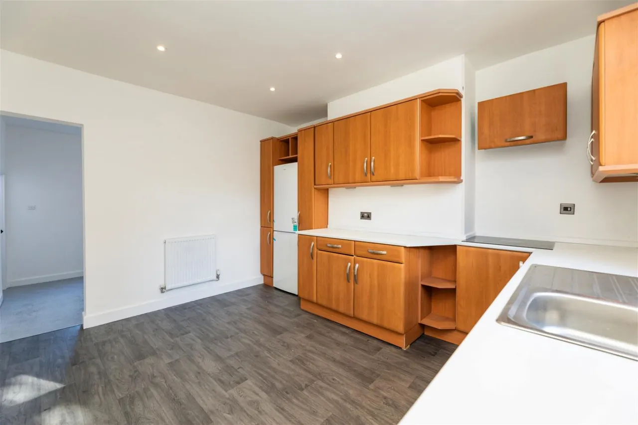 Wincobank Avenue, Sheffield, photo 4