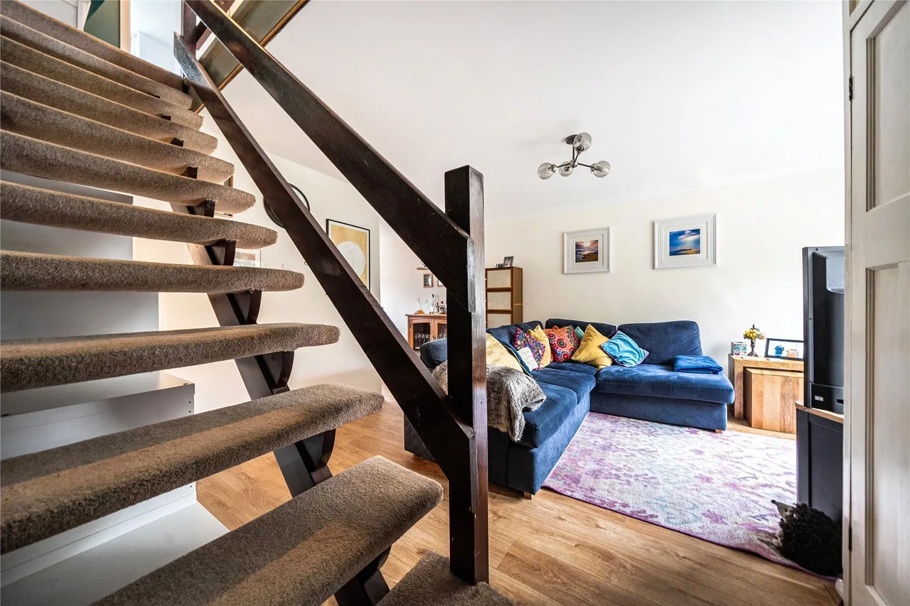 Caveside Close, Chislehurst, BR7, photo 15