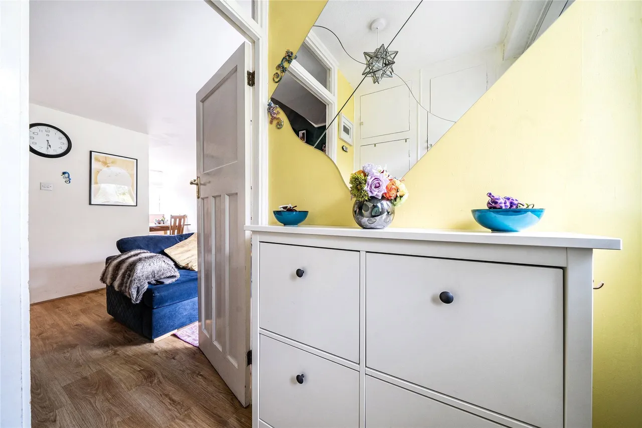 Caveside Close, Chislehurst, BR7, photo 24
