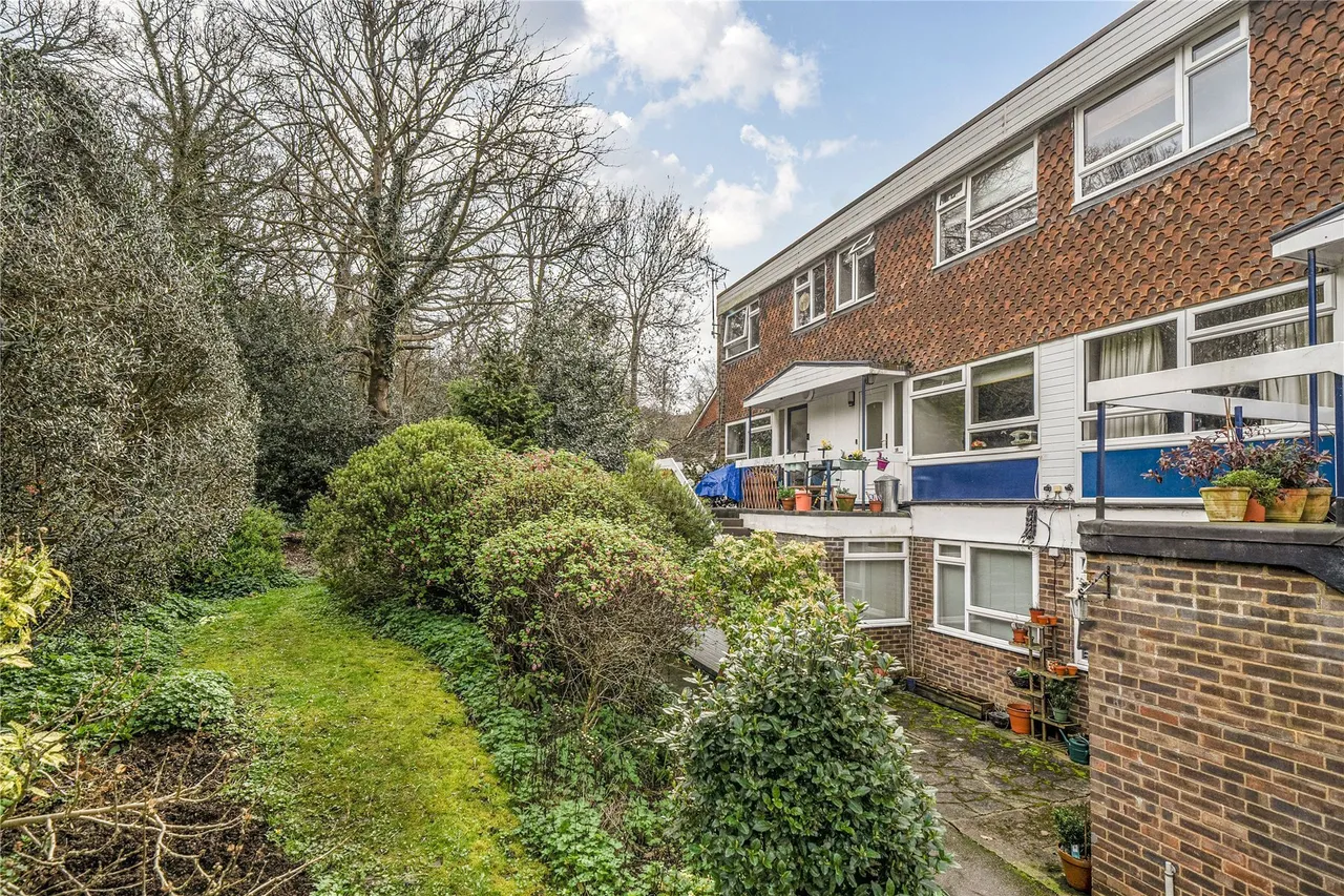 Caveside Close, Chislehurst, BR7, photo 3