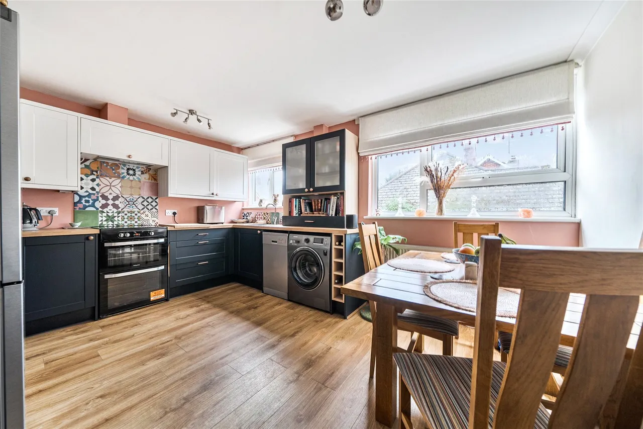 Caveside Close, Chislehurst, BR7, photo 16
