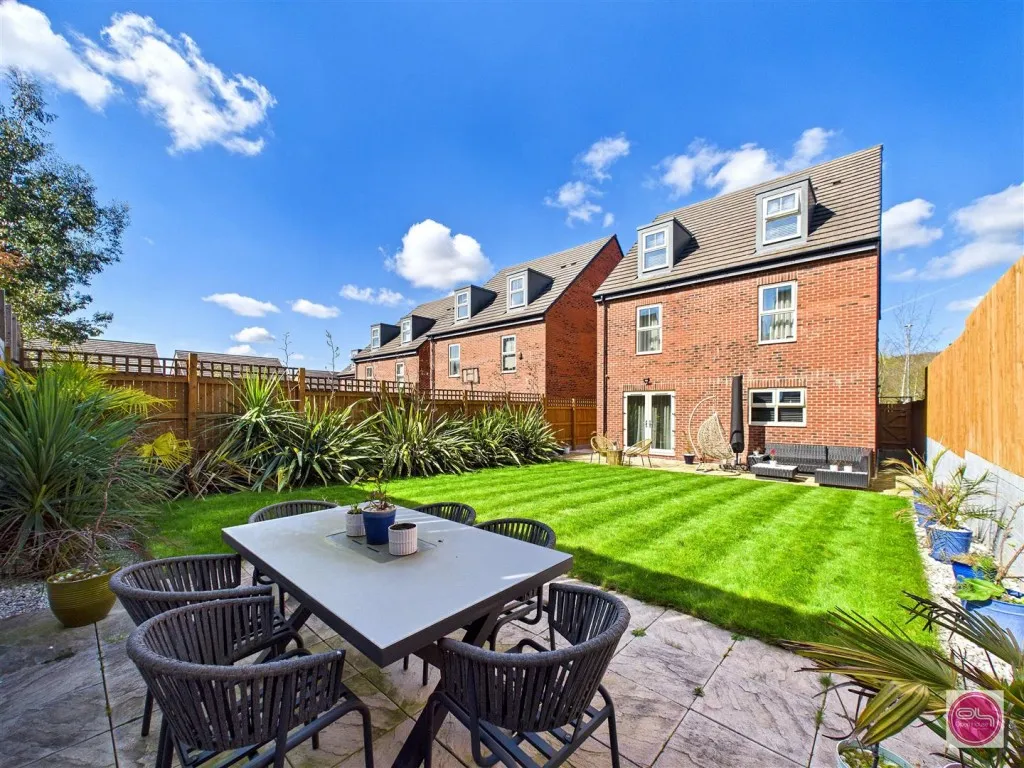 Claymills Close, Burton-On-Trent, DE15, photo 35