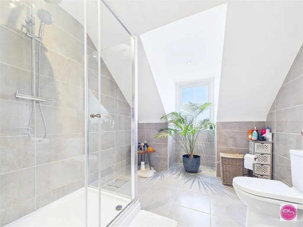 Claymills Close, Burton-On-Trent, DE15, photo 25