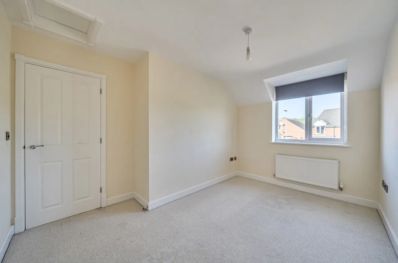 Brynmor Close, Newtown, photo 11