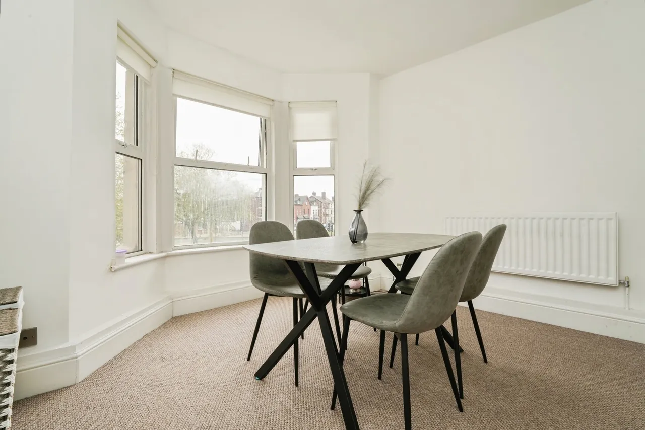 Trier Way, Gloucester, GL1, photo 2