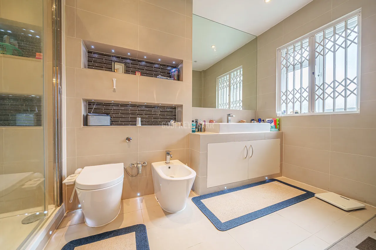 Holne Chase Hampstead Garden Suburb, N2, photo 15