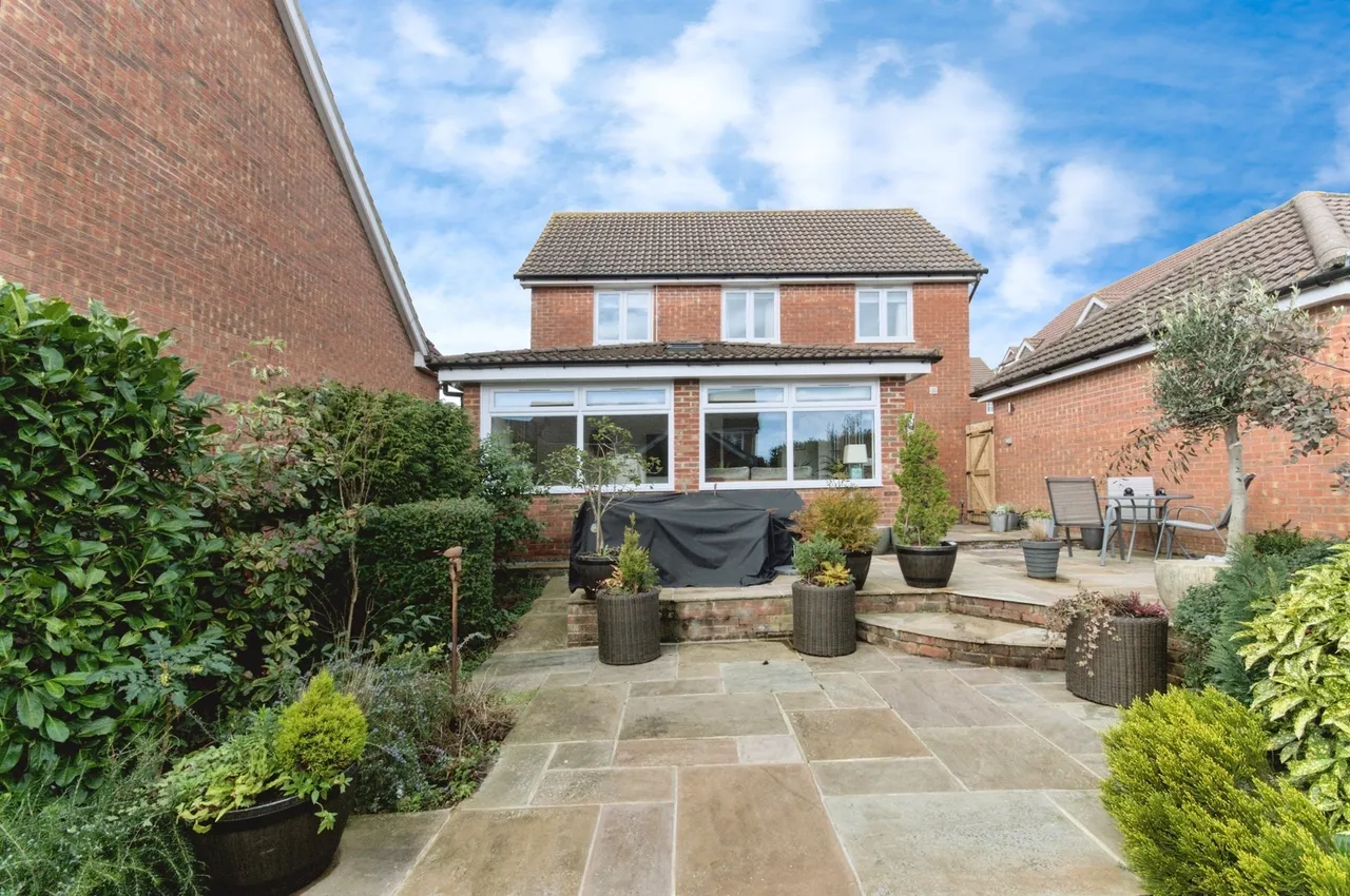 Pride View, Stone Cross, BN24, photo 31