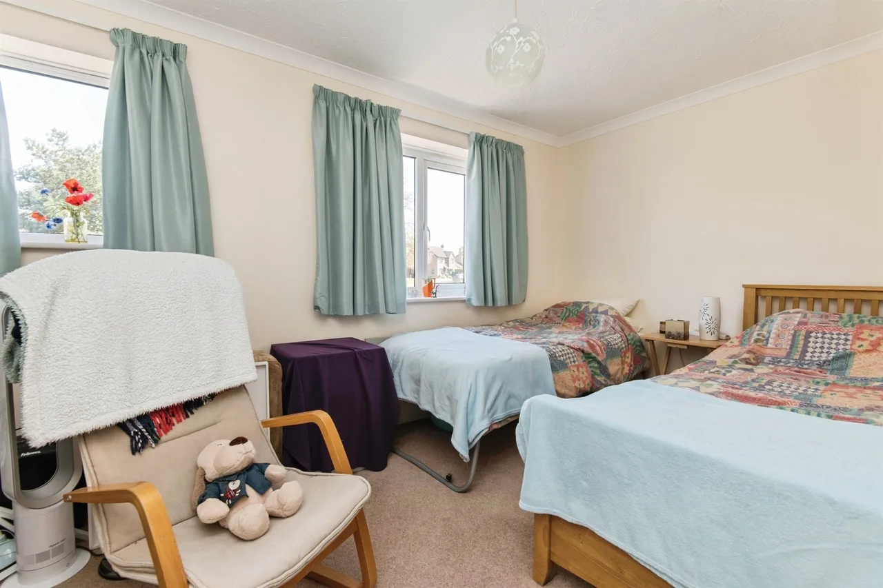 Honeylands Drive, Exeter, photo 9