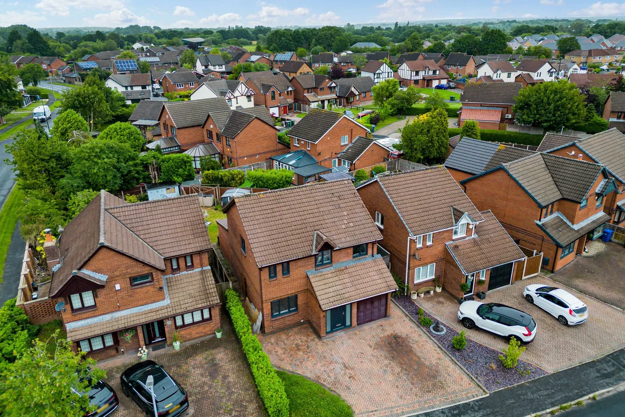 Lane Head Avenue, Lowton, Warrington, Warrington, WA3 2TB, photo 24