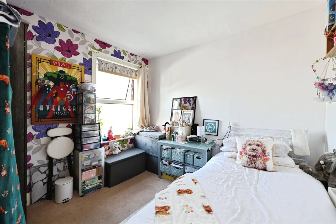 Alfred Road, Sandown, PO36, photo 11