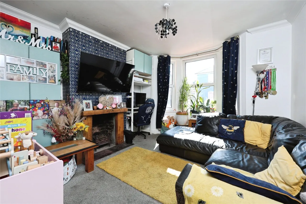 Alfred Road, Sandown, PO36, photo 5