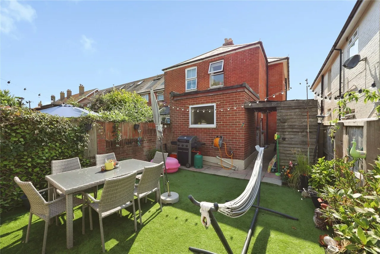 Alfred Road, Sandown, PO36, photo 6