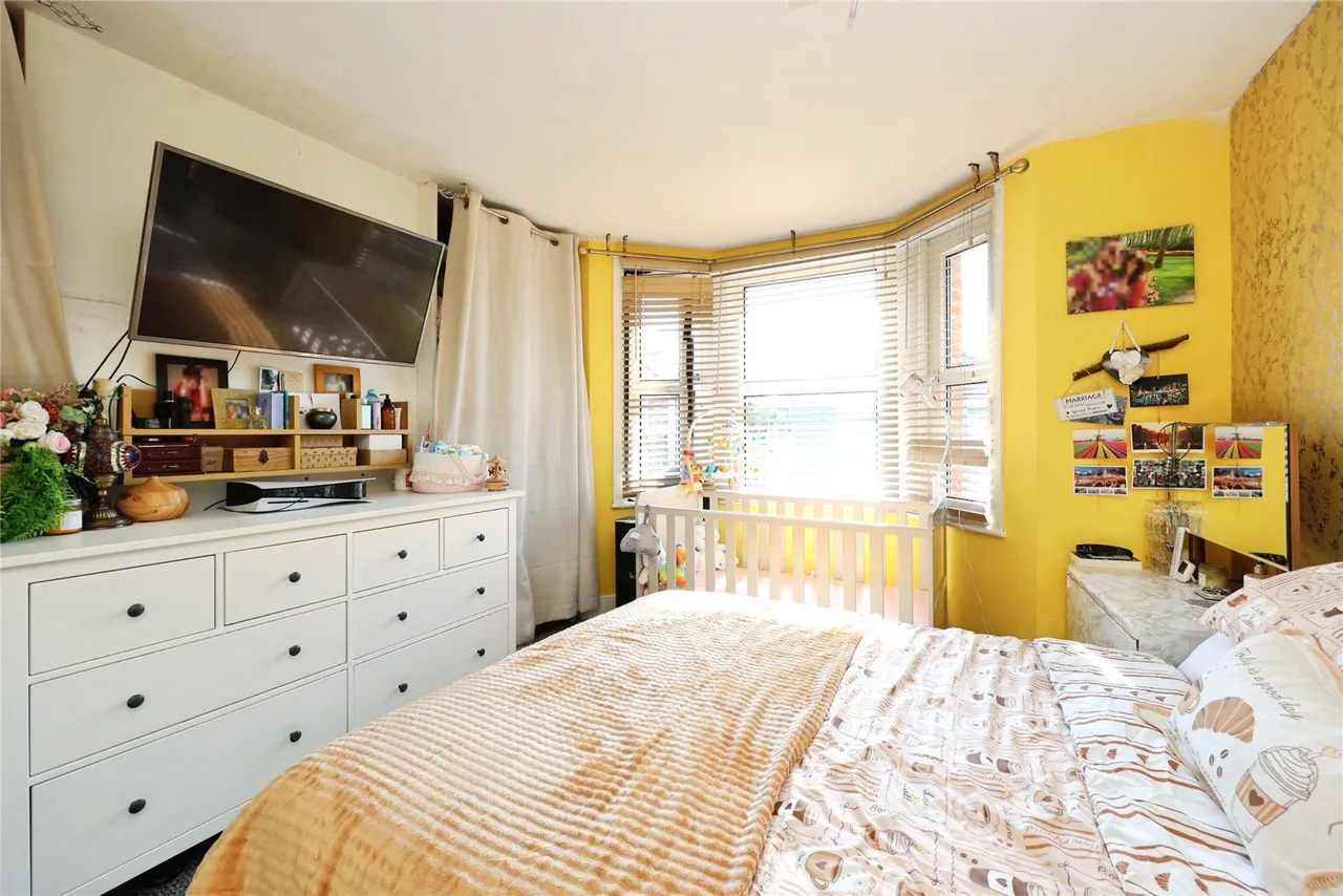 Alfred Road, Sandown, PO36, photo 9