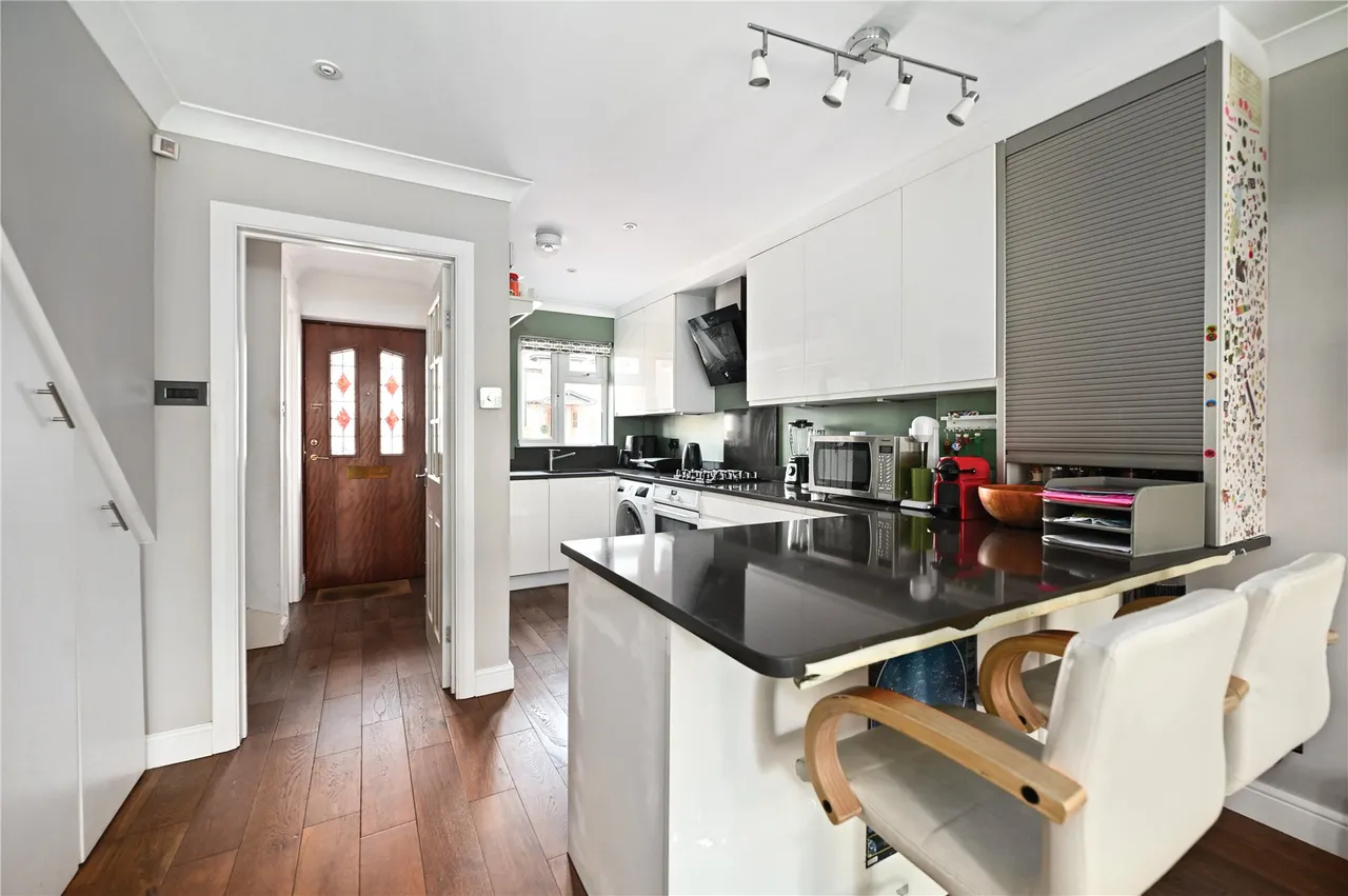 Park Road, Egham, TW20, photo 5