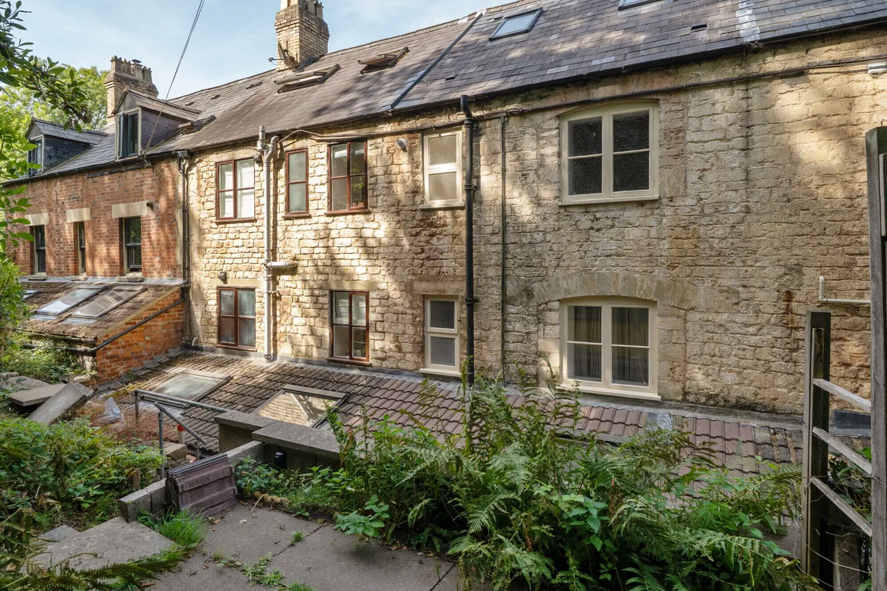 Giddynap Lane, Inchbrook, GL5, photo 12
