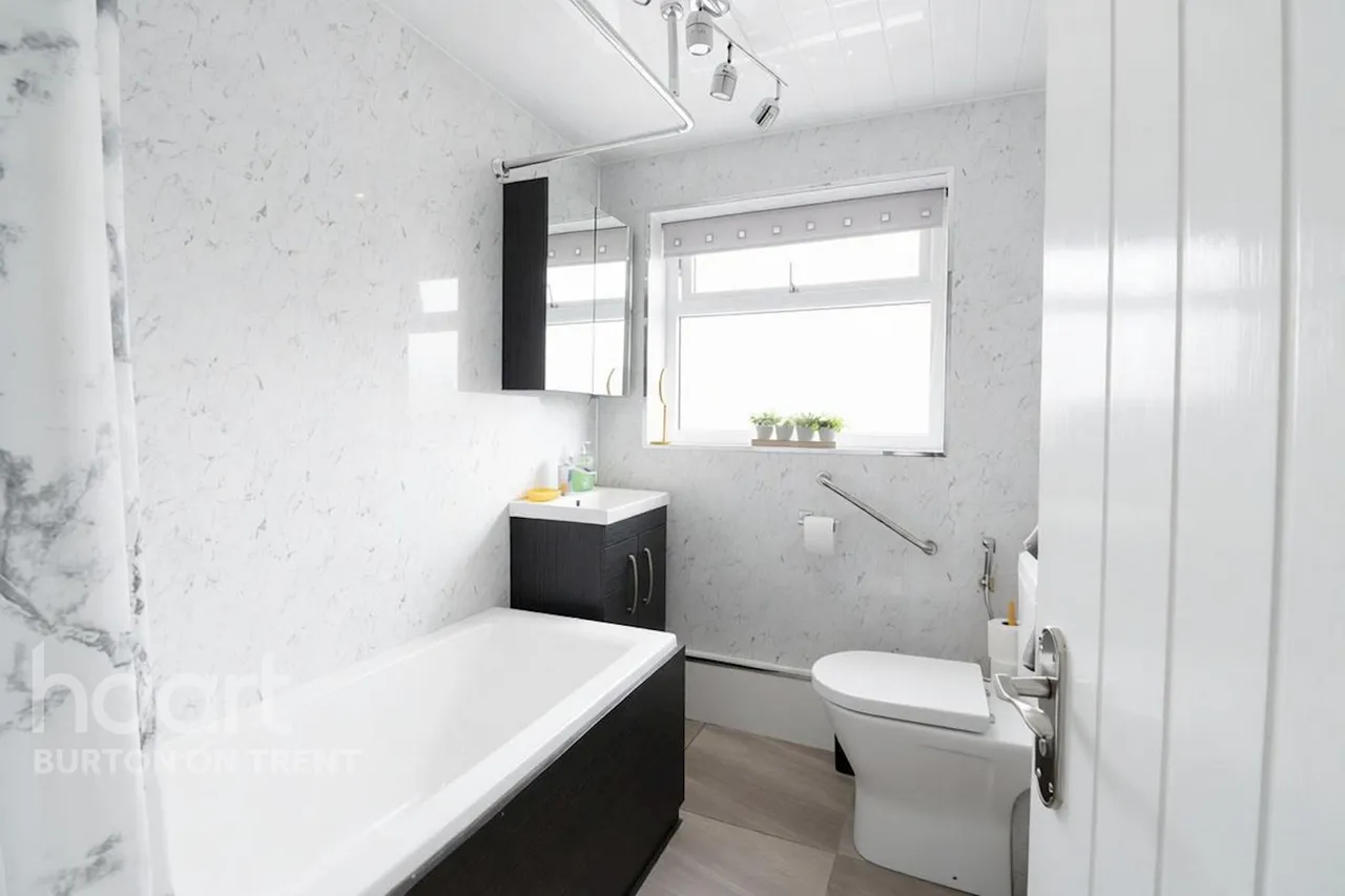 Poplars Road, Burton-On-Trent, DE13, photo 20