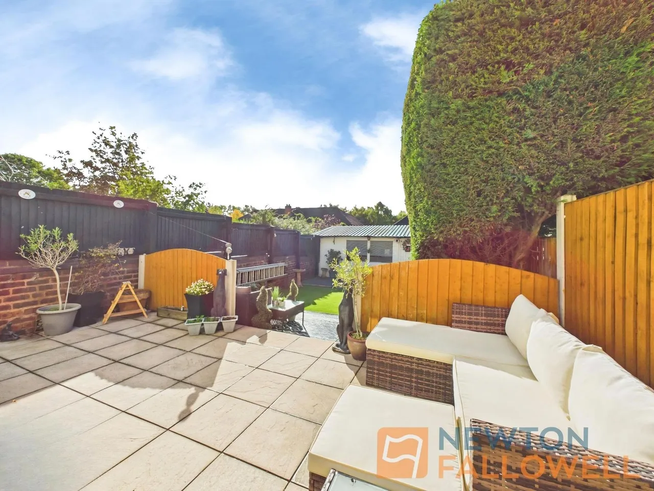 King Charles Avenue, Walsall, WS2, photo 12