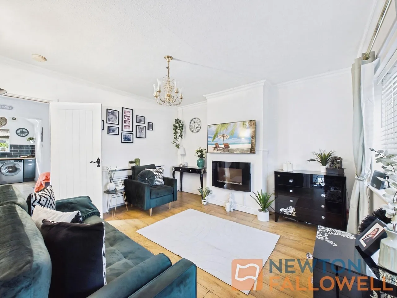 King Charles Avenue, Walsall, WS2, photo 2