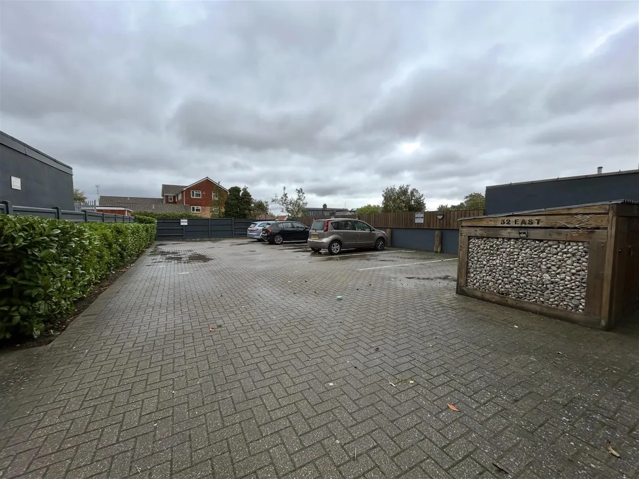 London Road, Hadleigh, photo 8