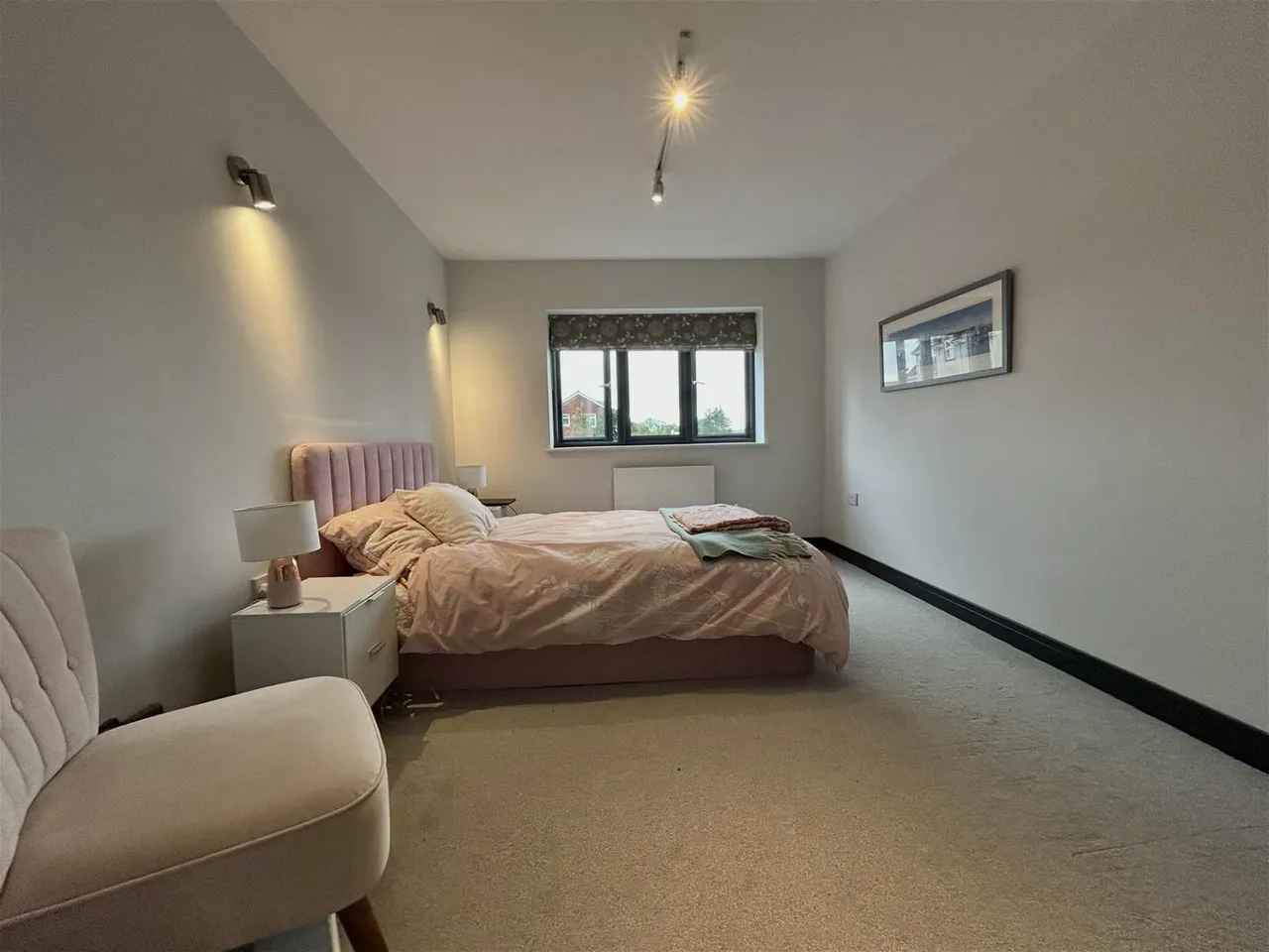 London Road, Hadleigh, photo 6