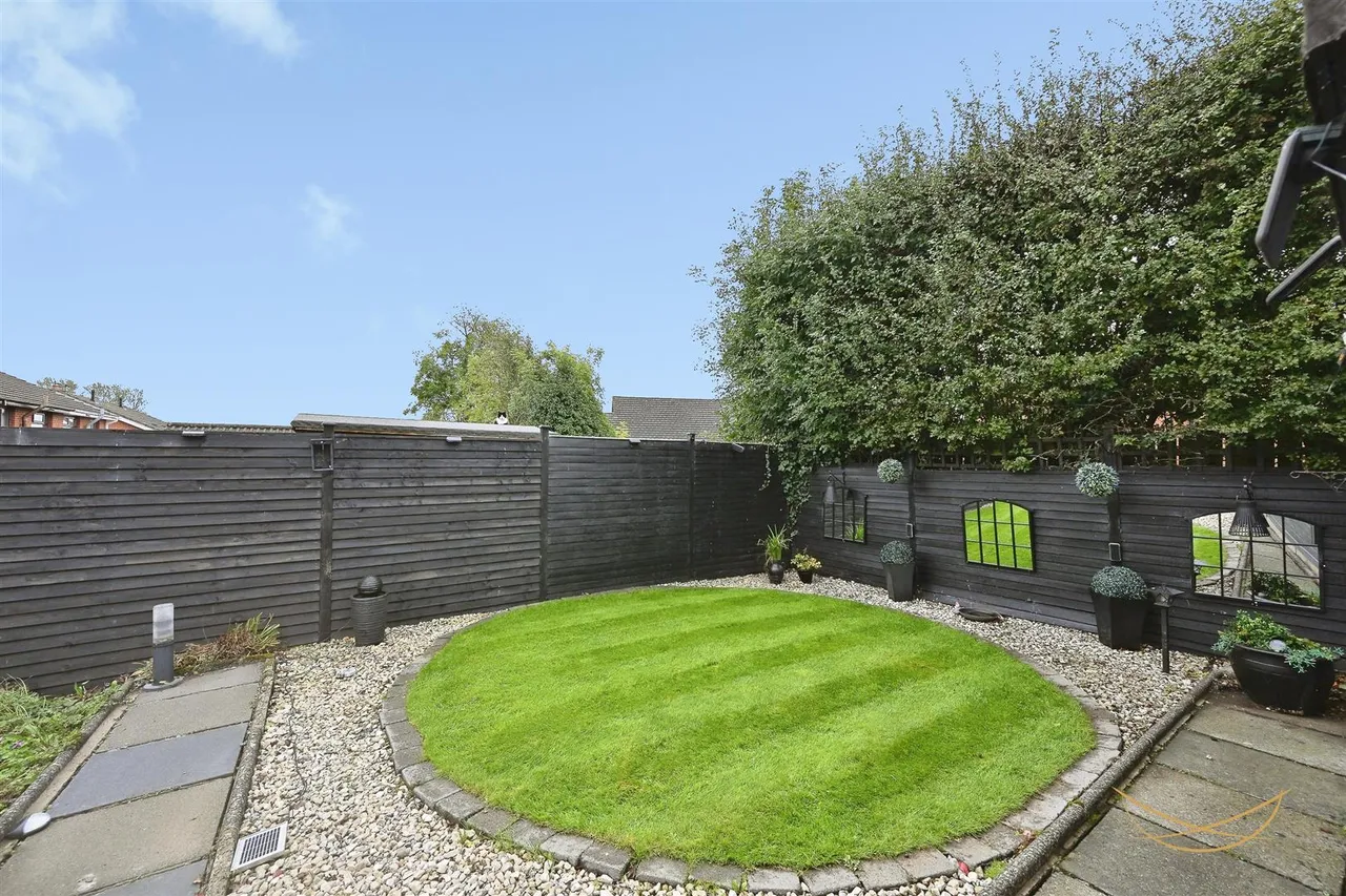 Clare Heights, Ballyclare, BT39, photo 27