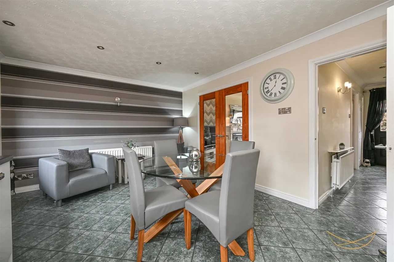 Clare Heights, Ballyclare, BT39, photo 15