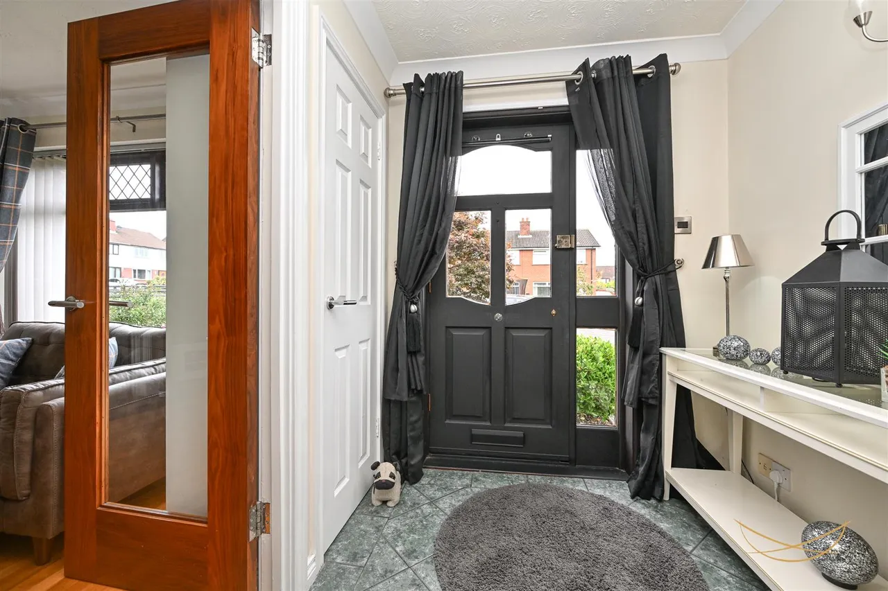 Clare Heights, Ballyclare, BT39, photo 6