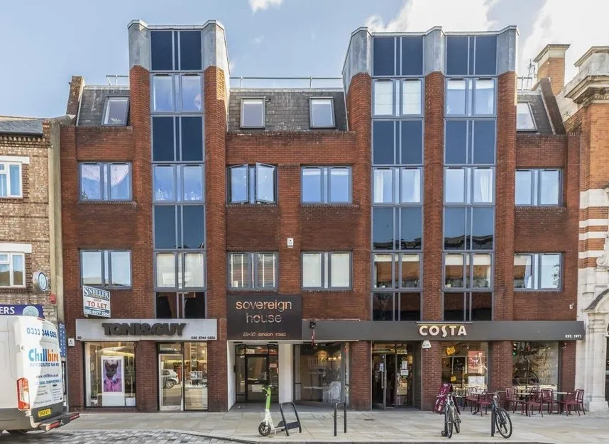 1 bed flat to rent, London Road, Twickenham, TW1