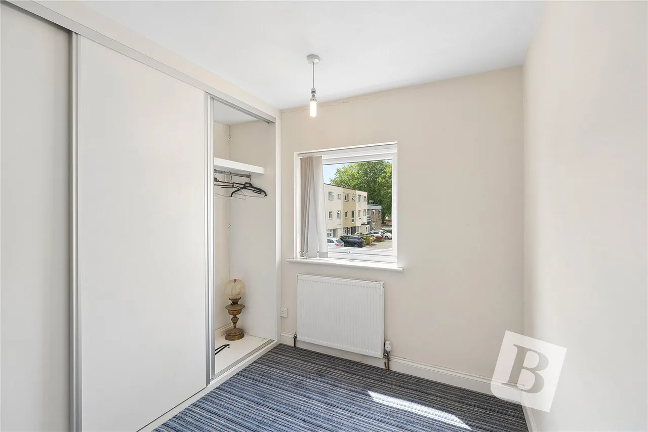 Pomfret Mead, Basildon, SS14, photo 6