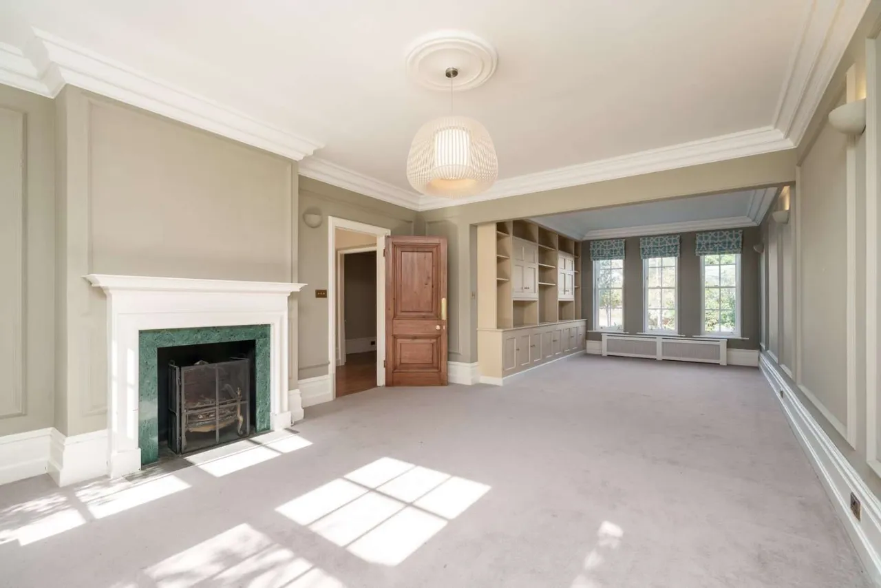 Kingston Hill, Kingston upon Thames, KT2 7LN, photo 2
