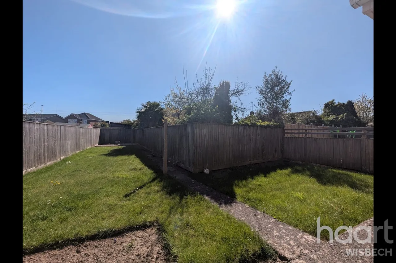 Arles Avenue, Wisbech, PE13, photo 6