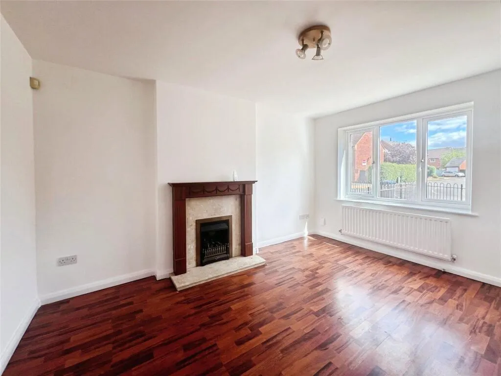 Weilerswist Drive, Whitnash, CV31, photo 2