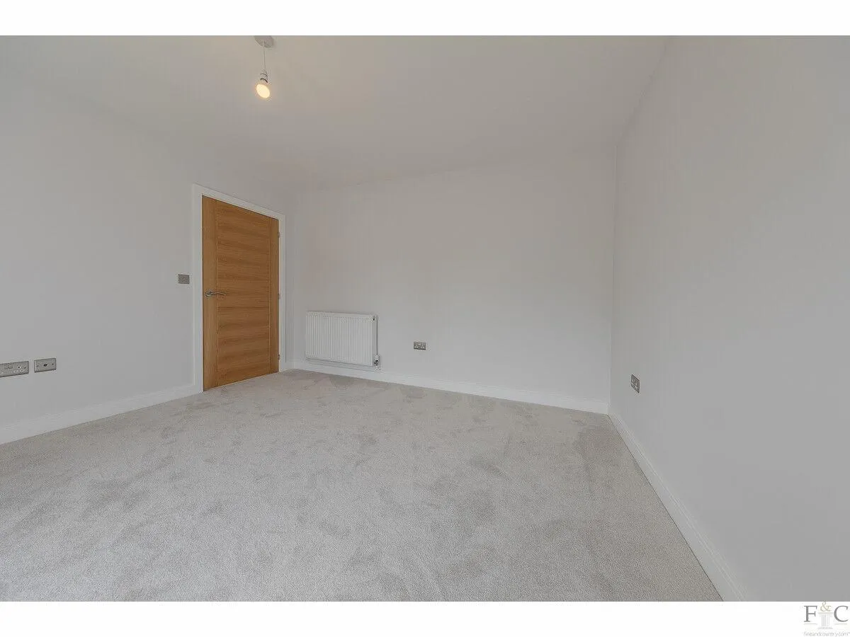 Cleves Gardens, Leicester, LE2, photo 40
