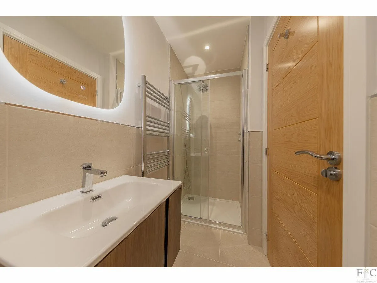 Cleves Gardens, Leicester, LE2, photo 27