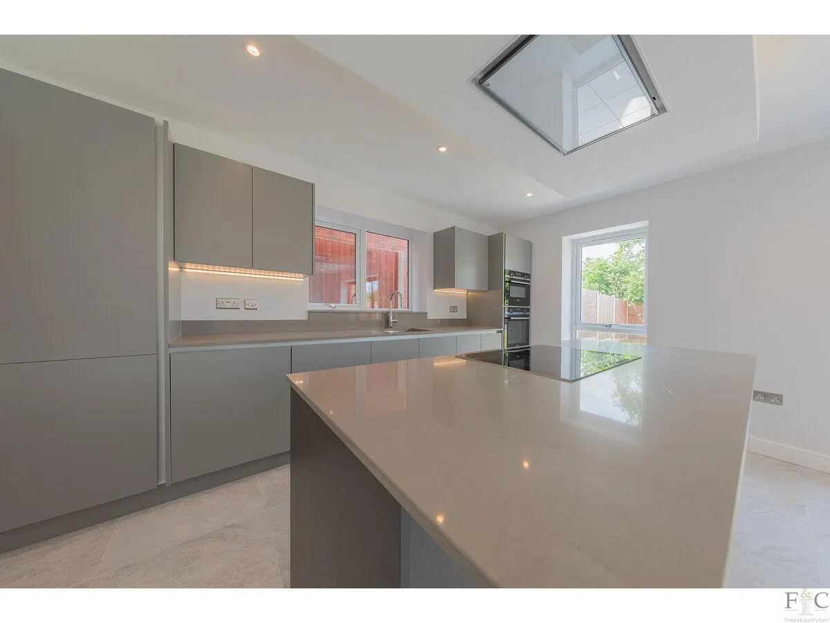 Cleves Gardens, Leicester, LE2, photo 13
