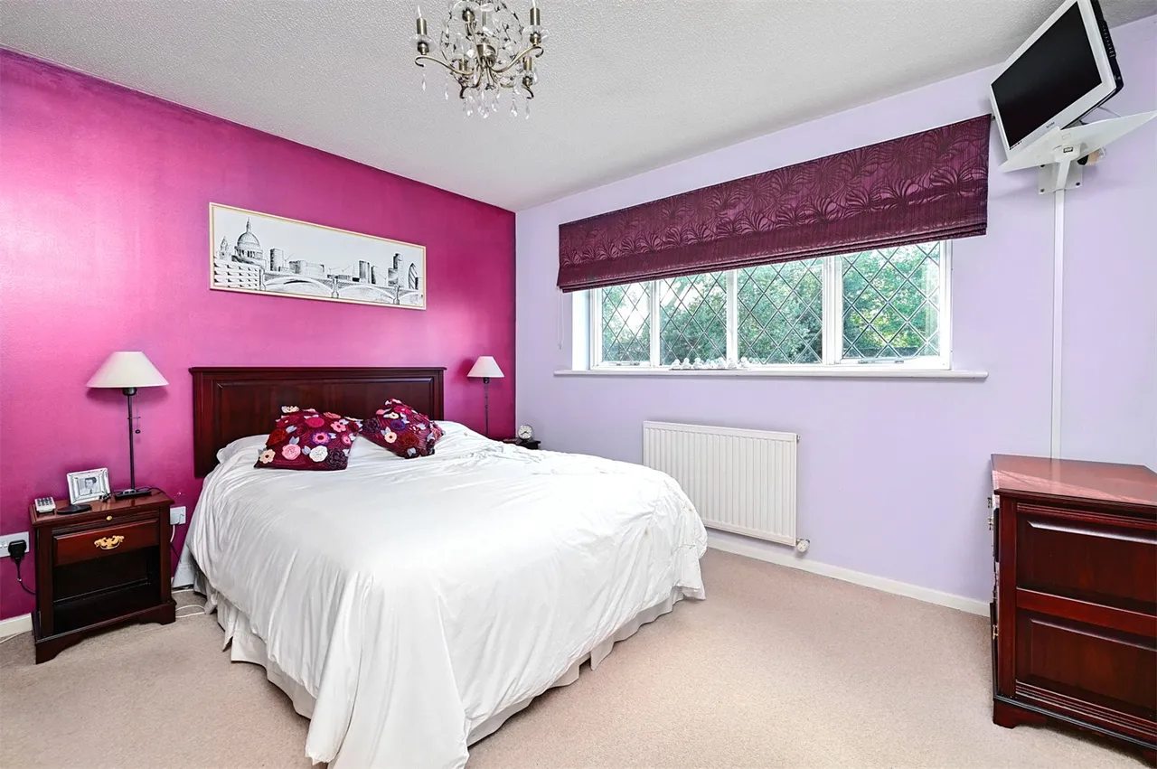 Broadhurst, Farnborough, Hampshire, GU14 9XA, photo 9