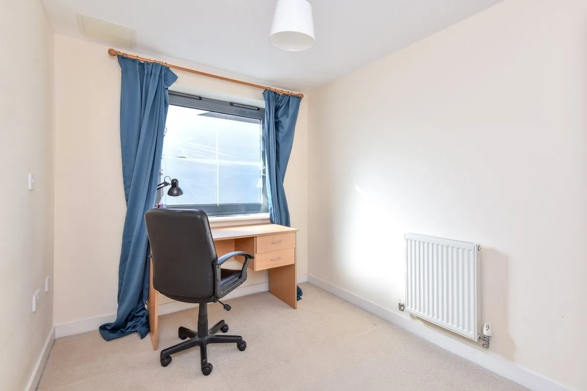 Uxbridge Road, West Ealing, London, W13, photo 8