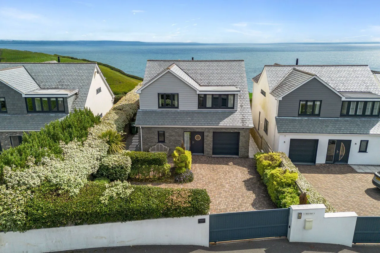 School Hill, Mevagissey, St. Austell, Cornwall, PL26 6TH, photo 7