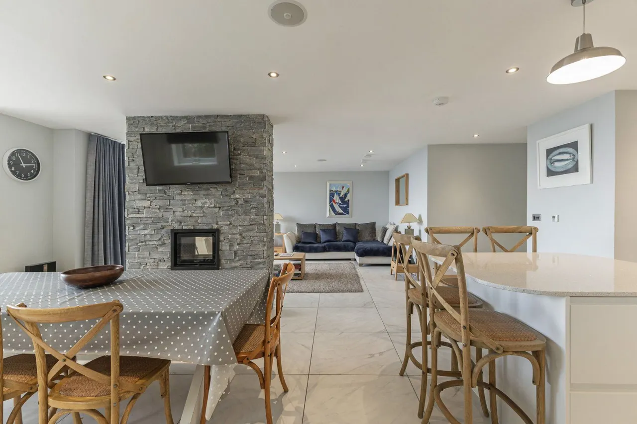 School Hill, Mevagissey, St. Austell, Cornwall, PL26 6TH, photo 6