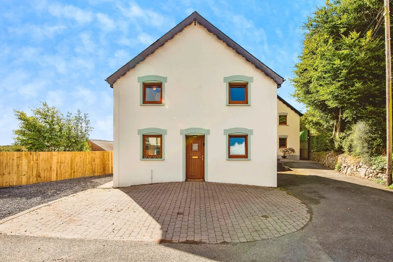 3 bed house for sale, Templeton, Narberth, SA67