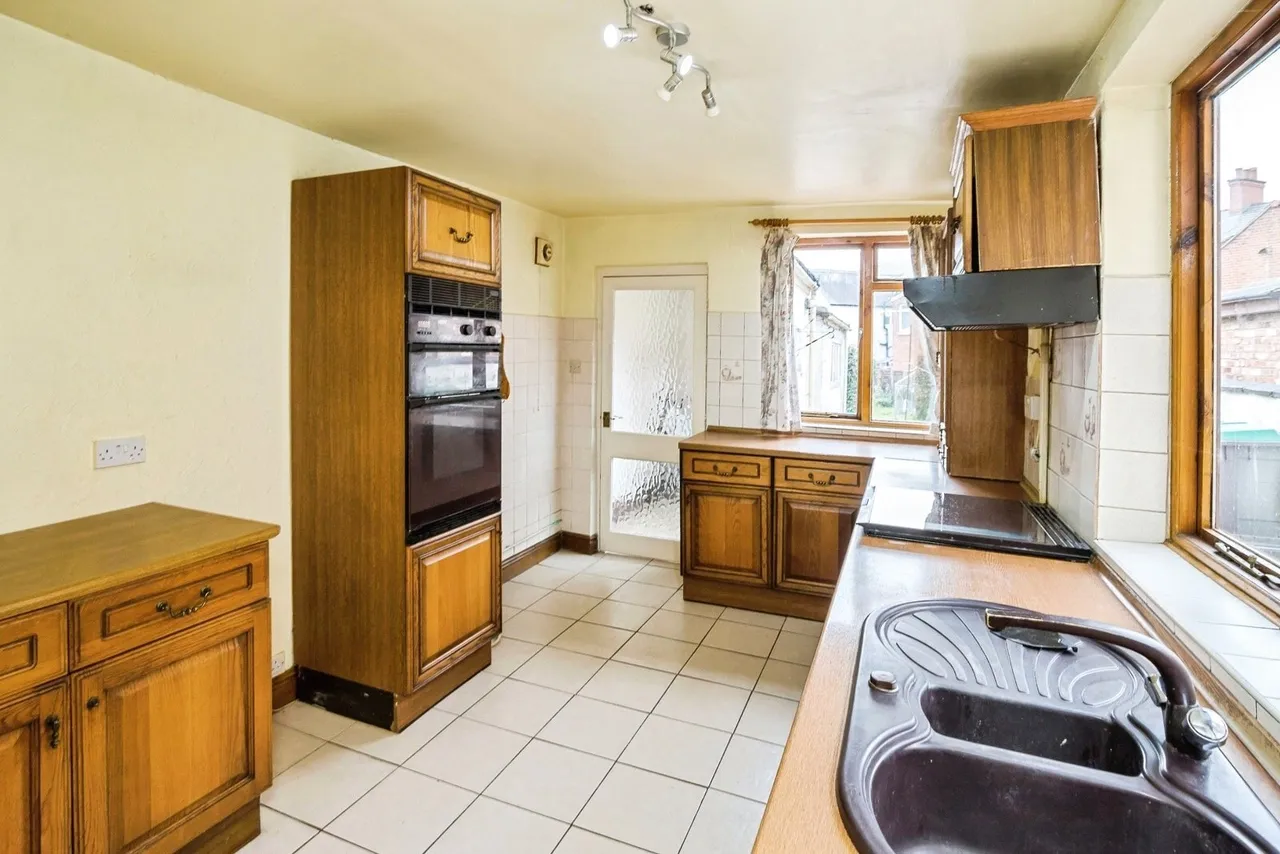 Percy Road, Wrexham, LL13, photo 6