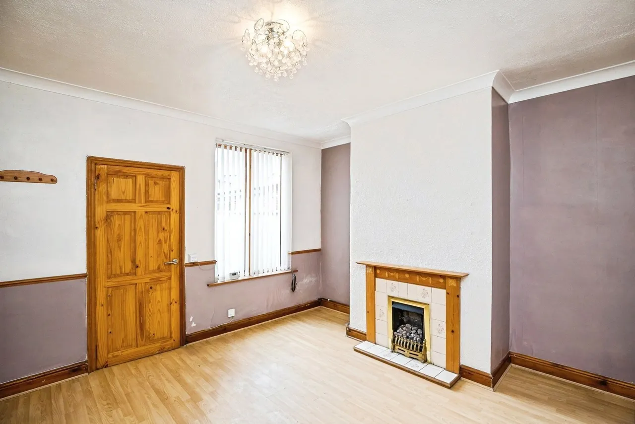 Percy Road, Wrexham, LL13, photo 5