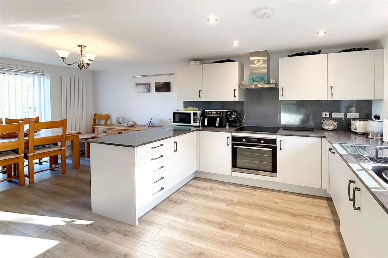 Littlehampton, BN17, photo 17