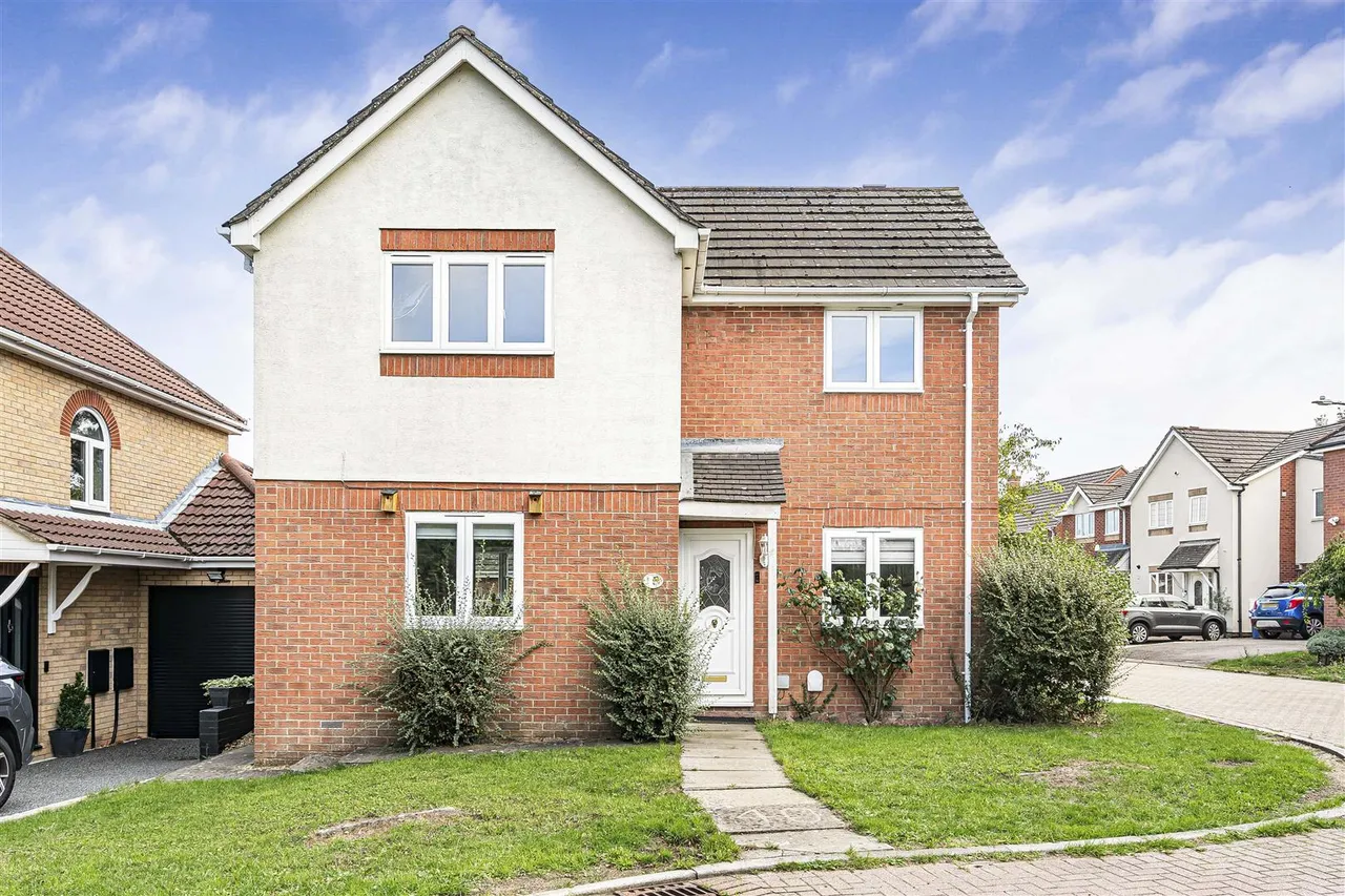 3 bed property for sale, Strawberry Fields, Haverhill, CB9
