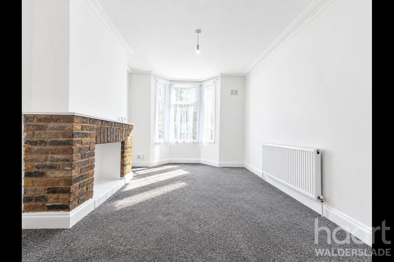 Wellesley Road, ME12, photo 2